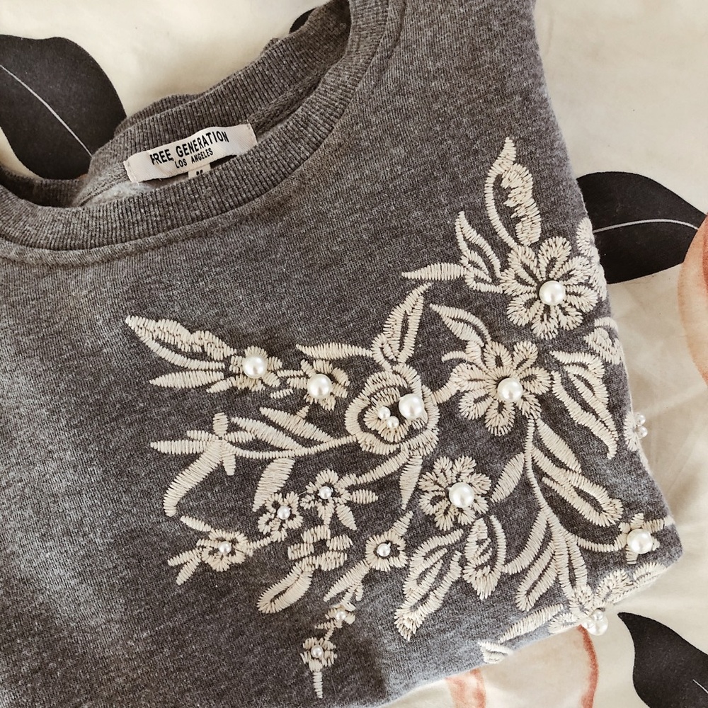 Free Generation Gray Embroidered Sweater